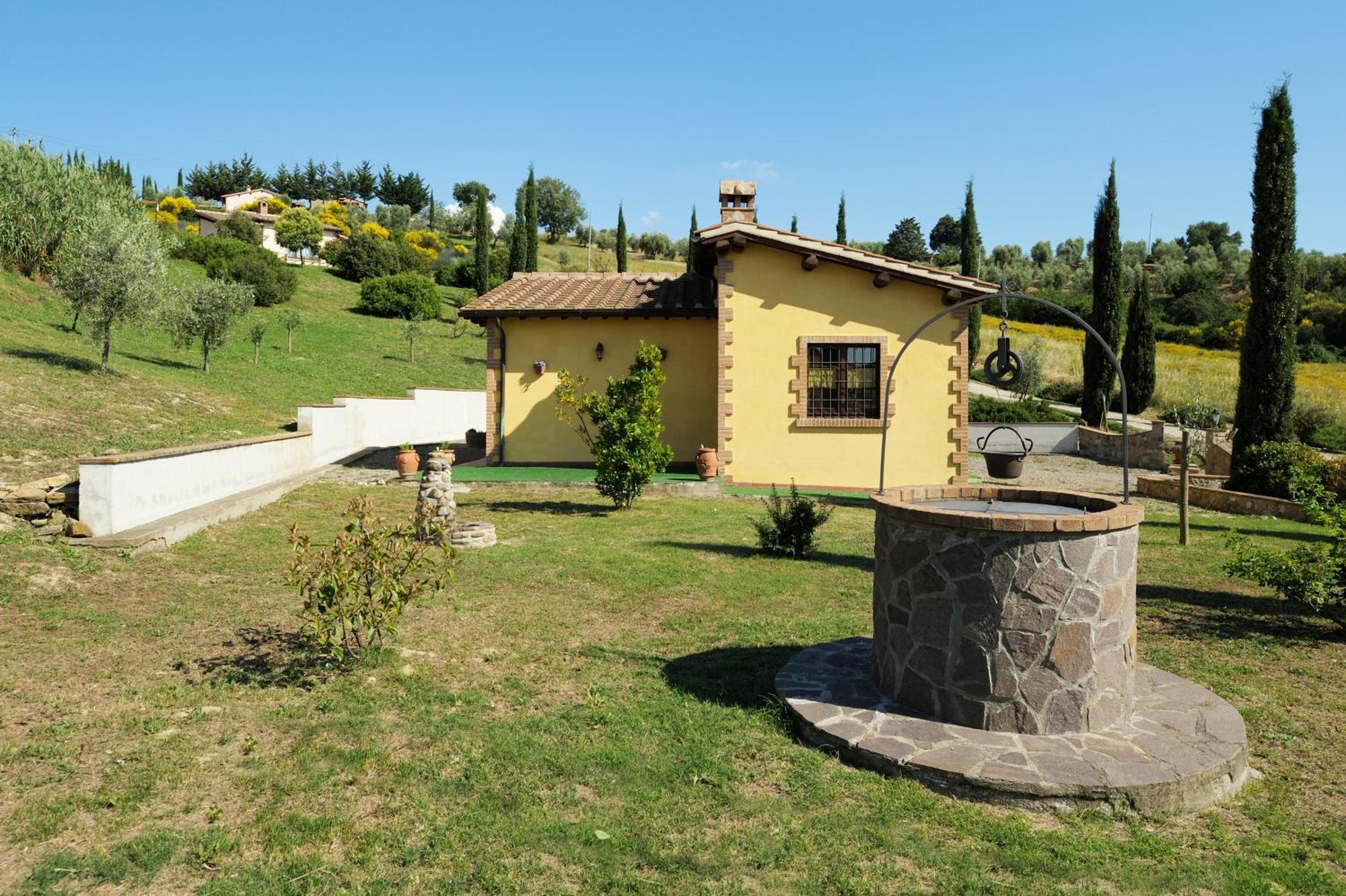 Le Capannacce Villa Cinigiano Exterior photo