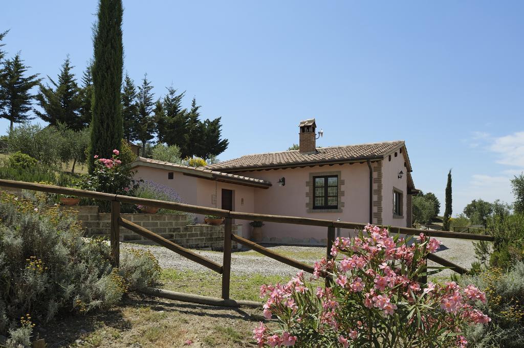 Le Capannacce Villa Cinigiano Exterior photo